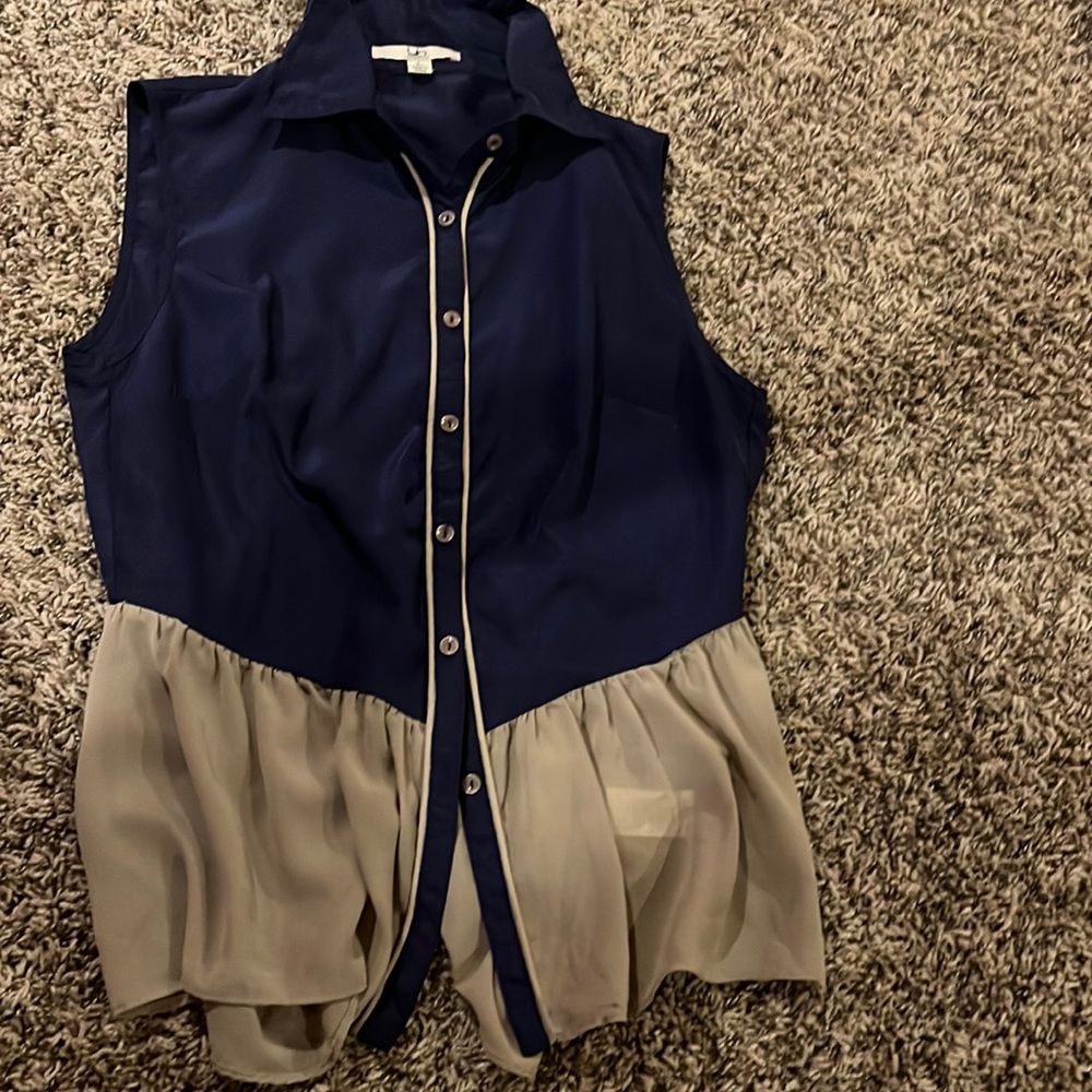 Large dressy shirt